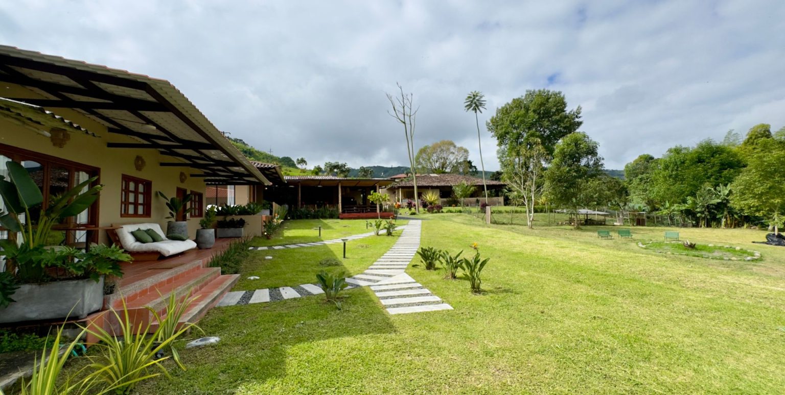 Agroturismo hotel Mandalay 1941